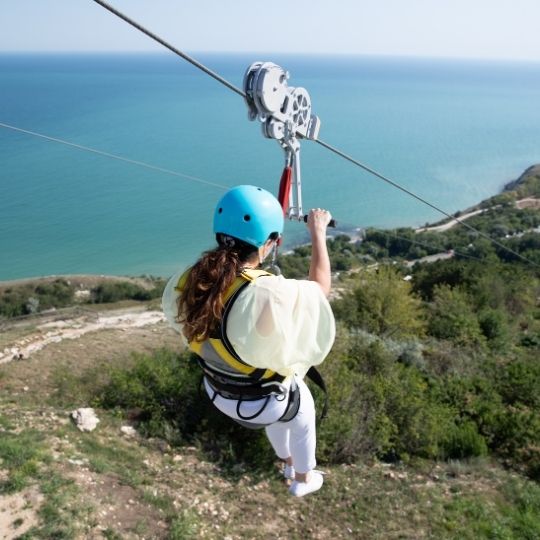 zip lining